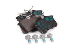 画像をギャラリービューアに読み込む, AUDI / VW  BRAKE PAD/LINING REAR  8E0-698-451L