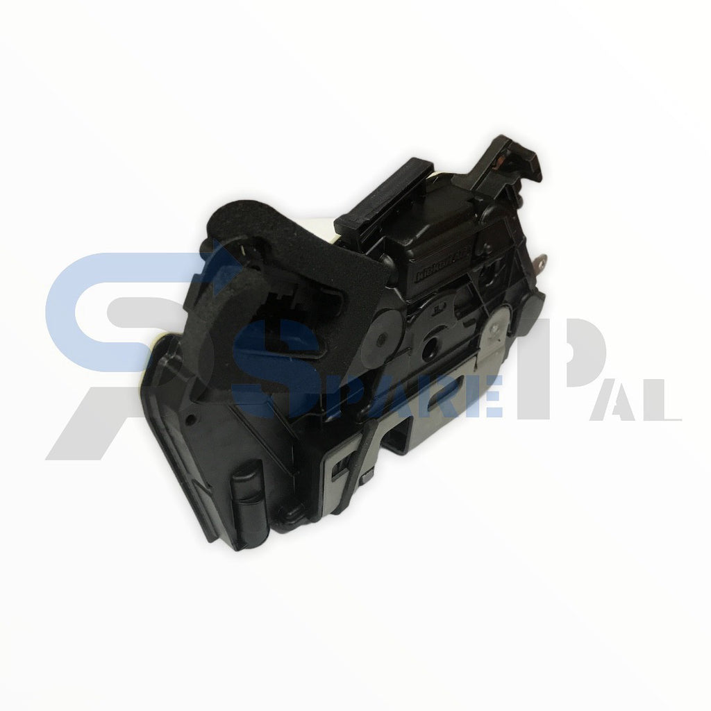 AUDI / VW  DOOR LOCK / LATCH   5K2-837-015H