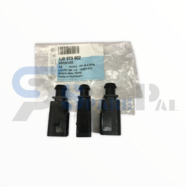 AUDI / VW  FLAT CONTACT HOUSING  1J0-973-802