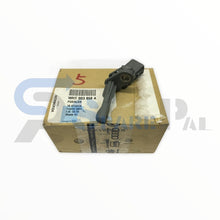 Load image into Gallery viewer, AUDI / VW  SPEED SENSOR  WHT-003-858A